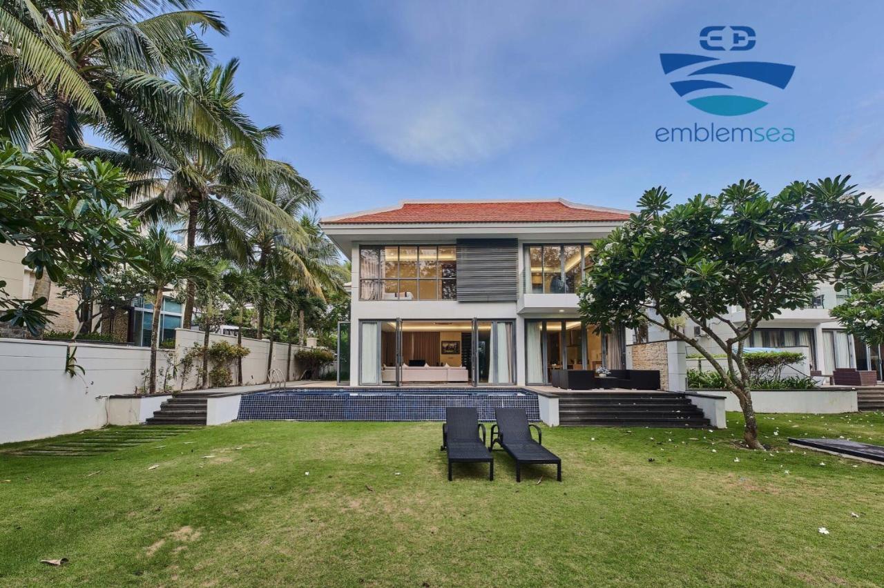 Emblem Sea 4 Bedroom Villas Đà Nẵng Exterior foto