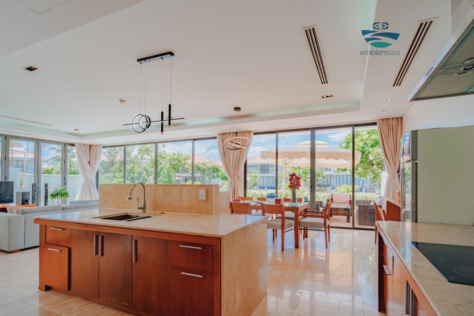 Emblem Sea 4 Bedroom Villas Đà Nẵng Exterior foto
